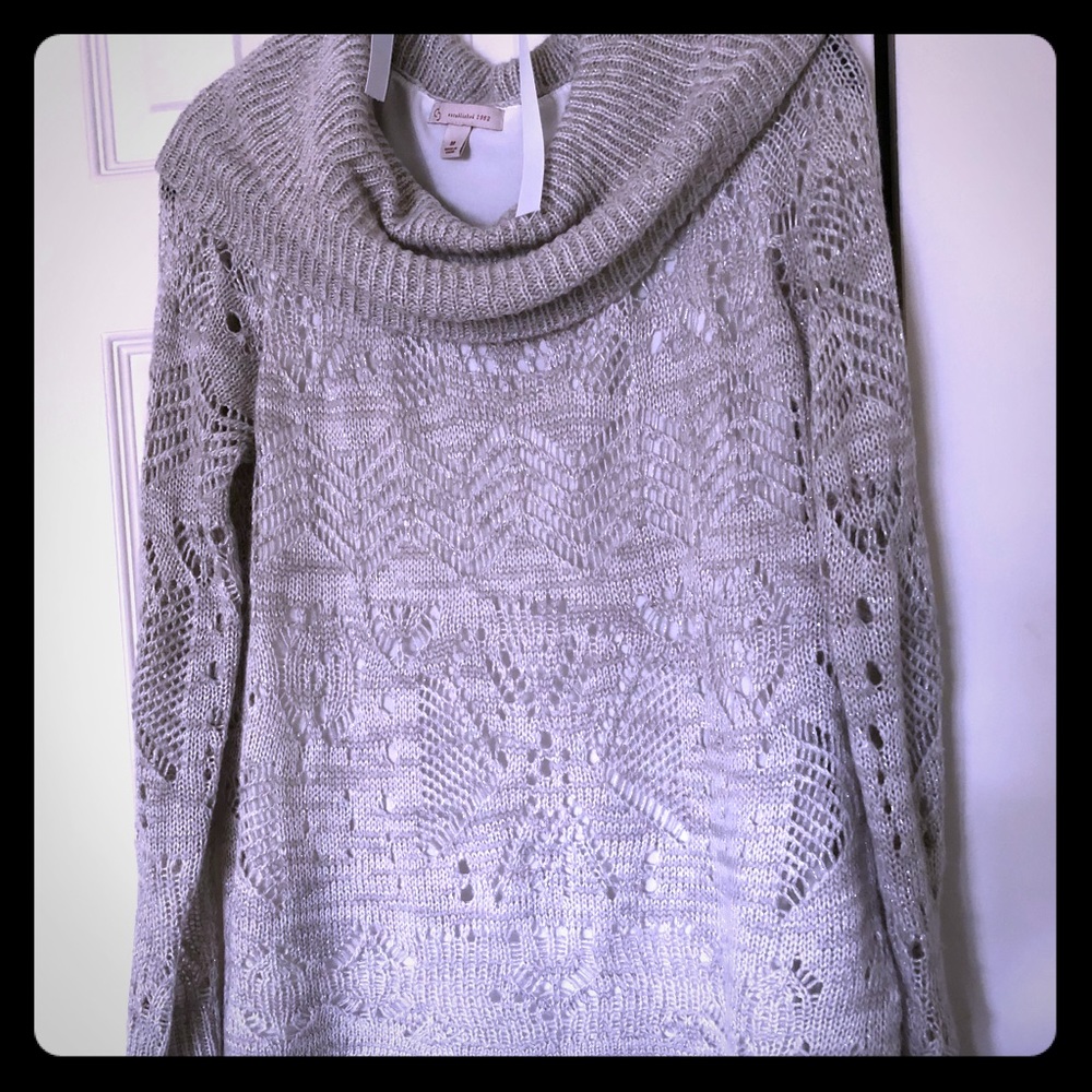 Beautiful silvery sweater